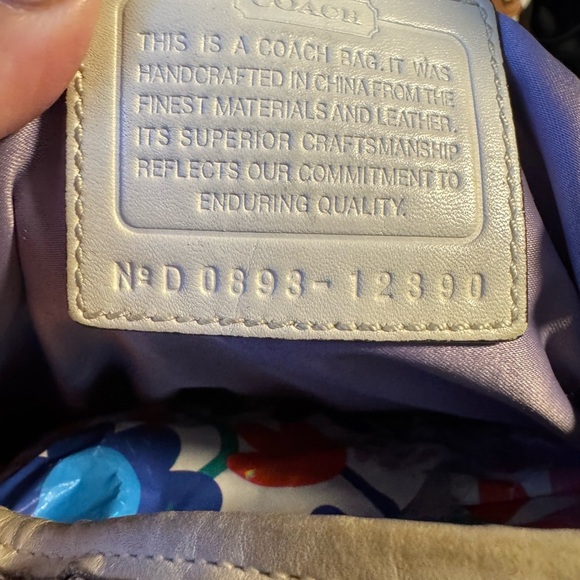 Coach Bag - Picture 2 of 6